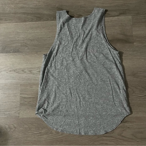 Feel the Piece Terre Jacobs Womens Grey V-Neck Tank Top Size M/L - Picture 5 of 5